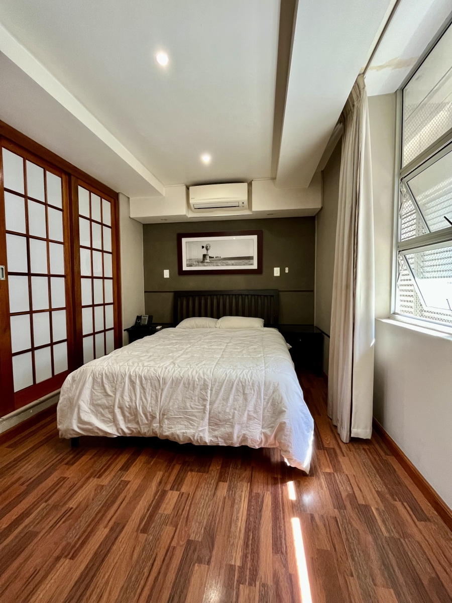 1 Bedroom Property for Sale in Cape Town City Centre Western Cape
